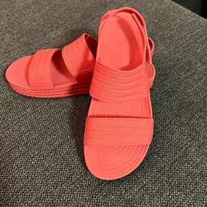 Coral/ pink Reef water sandals